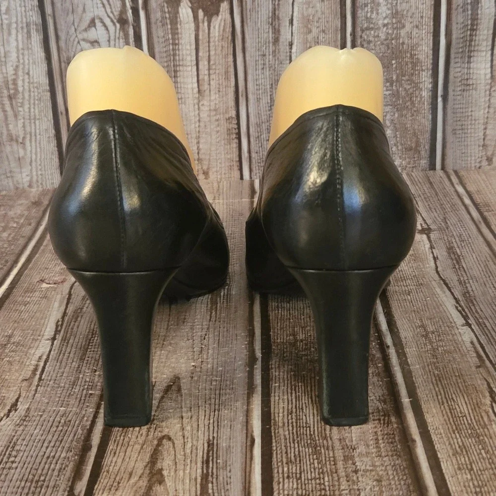 Sz 38.5 / 8.5 US Prada Y2K Black Leather Square Toe Block Heel Pumps Shoes VGUC